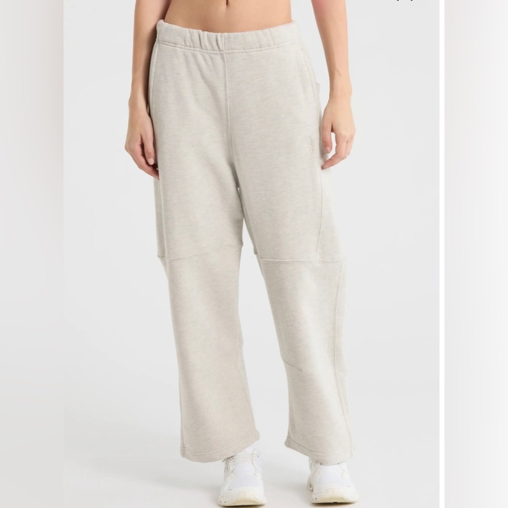 NWT Free People Movement|| Top Score Barrel Pants, Heather Grey size Small